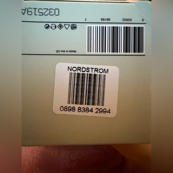 Salt & Stone 3.4 FL OZ Bergamot & Hinoki Body Mist New in Box Nordstrom $45 - Picture 3 of 7